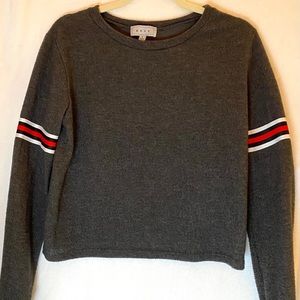 Cropped gray long sleeve